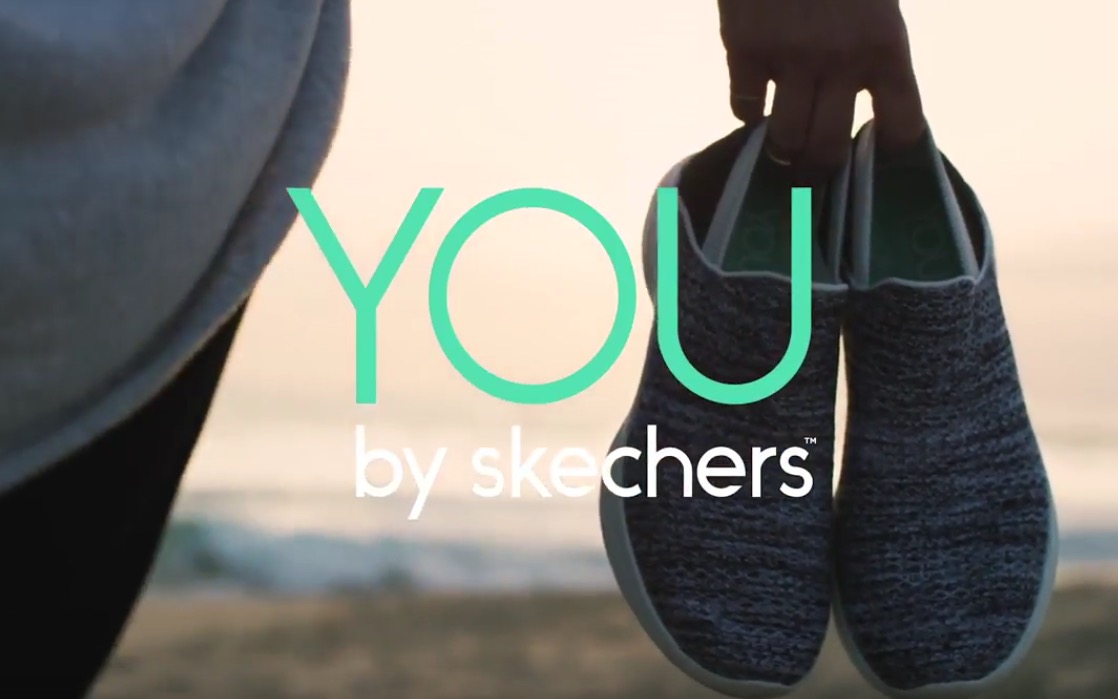 YOU by skechersのCM4